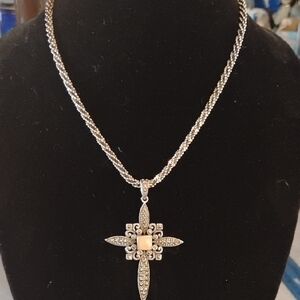 NF925 Silver Marcasite Cross Pendant/18in. Milor Italy Twisted Necklace